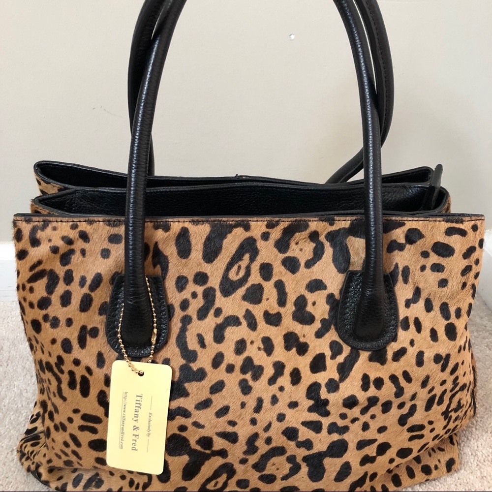 Leopard print handbag 🐯